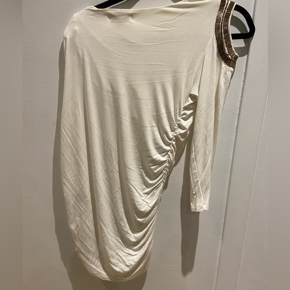 Never worn Lady dutch off-the-shoulder top - Picture 7 of 9